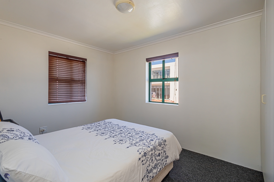 4 Bedroom Property for Sale in Paradise Beach Western Cape